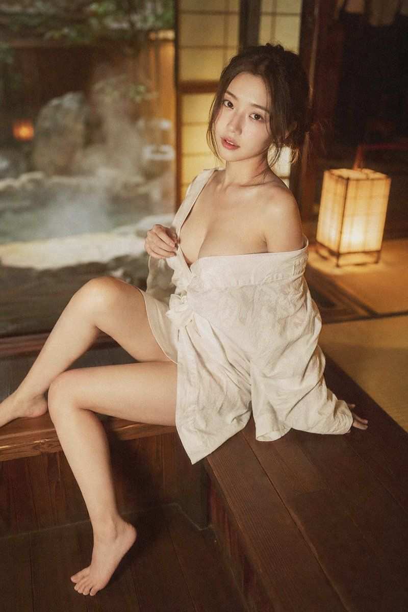 温泉旅馆复古胶片人像摄影